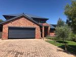 5 Bed House in Parys