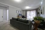 3 Bed Stellenbosch Central Apartment To Rent