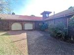 3 Bed Golf Park House To Rent