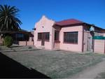 3 Bed Retief House For Sale