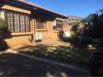 3 Bed Shelly Beach House To Rent