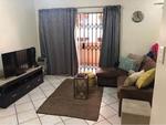 2 Bed Die Hoewes Apartment To Rent