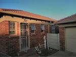 3 Bed Olievenhoutbos House For Sale