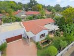 3 Bed Douglasdale House For Sale