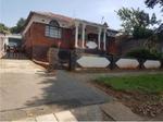3 Bed Bezuidenhout Valley House For Sale