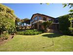 4 Bed Lower Robberg House To Rent