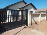 2 Bed House in Soshanguve