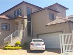 3 Bed Waterkloof Ridge House To Rent