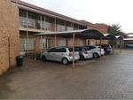 0.5 Bed Dassie Rand Apartment To Rent