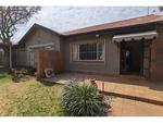 3 Bed Dalview Farm For Sale