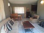 2 Bed Meadowbrook Property To Rent