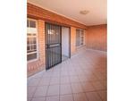 2 Bed Hazeldean Apartment To Rent