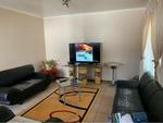 3 Bed Crown Gardens House To Rent