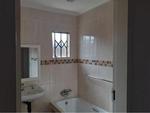 2 Bed Kirkney House To Rent