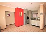 2 Bed Sunninghill Apartment To Rent