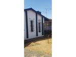 3 Bed Laudium House To Rent