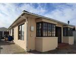5 Bed Grassy Park House For Sale