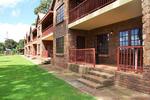 2 Bed Apartment in Dullstroom