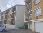 1.5 Bed Richmond Hill Apartment To Rent