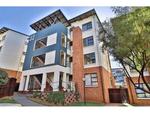 P.O.A 2 Bed Greenstone Hill Apartment For Sale