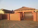 1 Bed Daveyton House For Sale