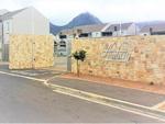 2 Bed Paarl East Apartment To Rent