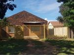 3 Bed Riamar Park House To Rent