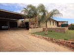 4 Bed Vanderkloof House For Sale
