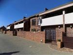 3 Bed Langenhoven Park Apartment To Rent