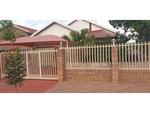 3 Bed Bendor Park House To Rent