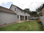 3 Bed Greenstone Hill House For Sale