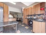 3 Bed Wychwood House For Sale