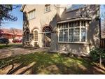 5 Bed Yeoville House For Sale