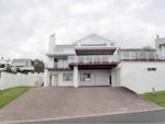 5 Bed Pienaarstrand House For Sale