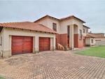 4 Bed Zambezi Country Estate House For Sale