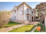 2 Bed Eagle Canyon Golf Estate House To Rent