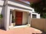 4 Bed Magaliessig House For Sale
