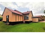 3 Bed Roodepoort West House For Sale
