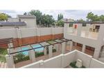 2 Bed Sunninghill Apartment To Rent