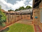 3 Bed Brentwood Park Apartment For Sale