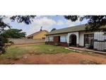 3 Bed Roodekop House For Sale