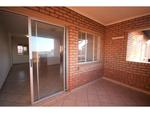 3 Bed Hazeldean Apartment To Rent