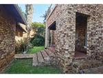 3 Bed Zwartkop Apartment For Sale