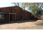 Hekpoort Commercial Property To Rent