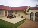 3 Bed Parkrand House For Sale