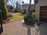 4 Bed Moreleta Park House To Rent