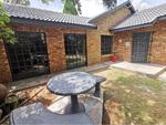 4 Bed Suiderberg House For Sale