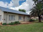 3 Bed Rensburg House To Rent