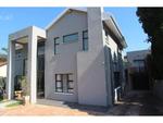 5 Bed Rietfontein House For Sale