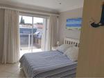 P.O.A 2 Bed Jeffreys Bay Central Apartment To Rent